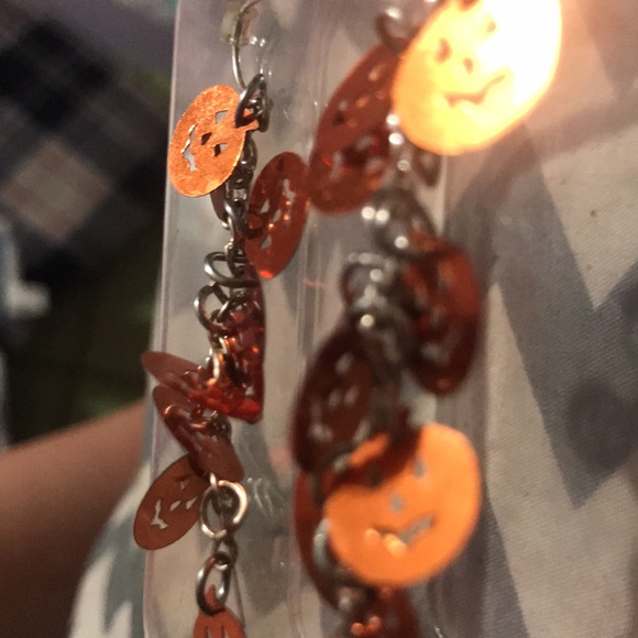 Pumpkin earrings - Picture 2 of 4